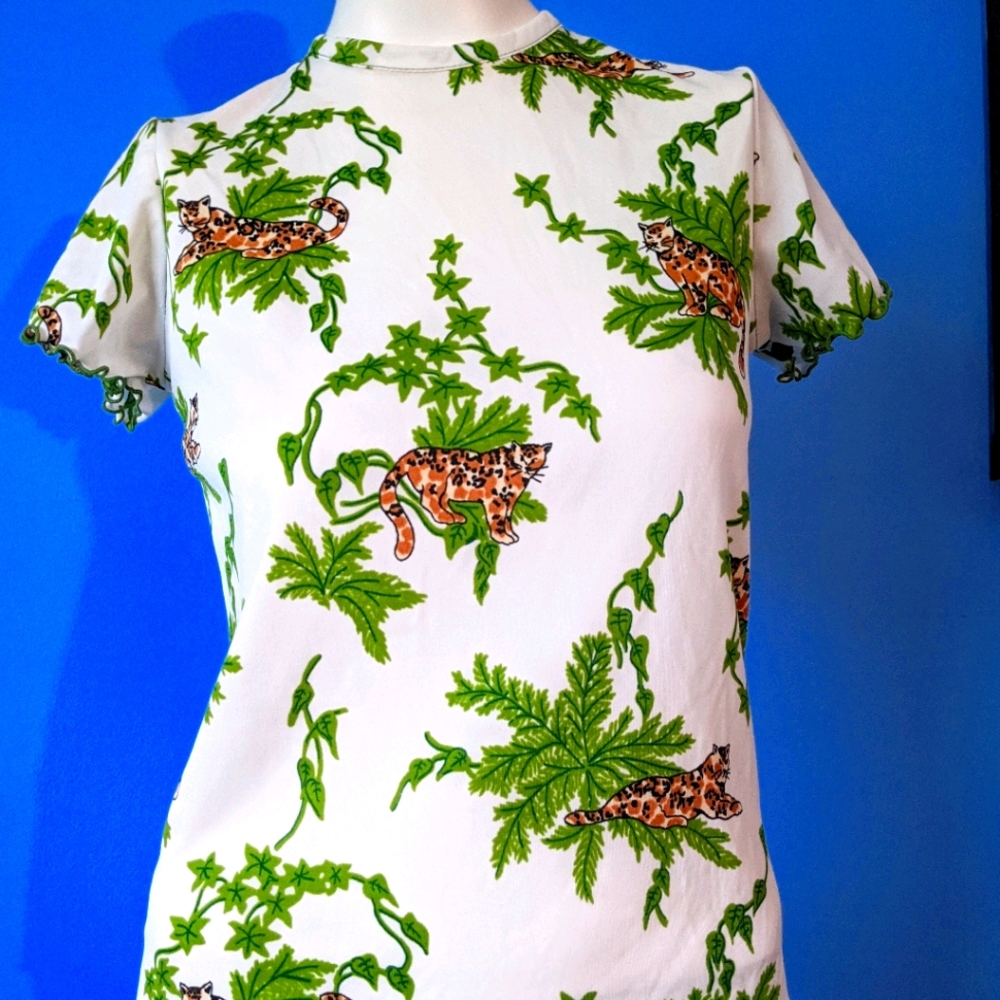 1970s vintage leopard jungle print blouse